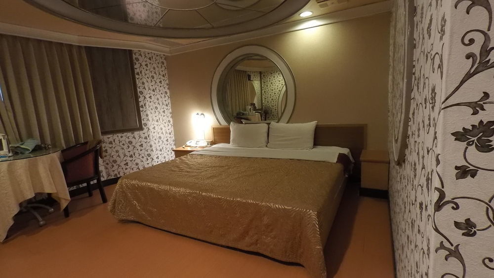 Shanghai Hotel Чжунли Екстериор снимка